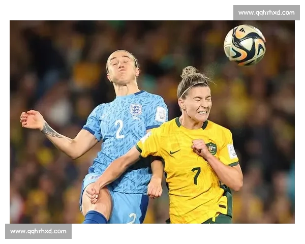 澳大利亚女足国脚戈里汉密尔顿岛完婚 李梦雯曾为队友见证