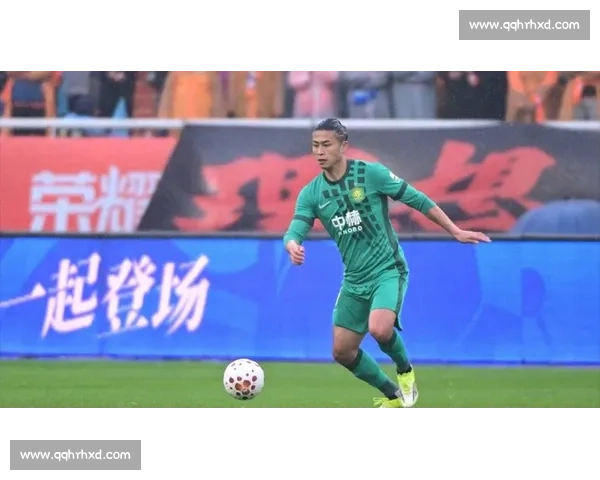 陈晋一申花周年感恩:心怀感激再启新程 陈晋一申花周年感恩:心怀感激再启新程